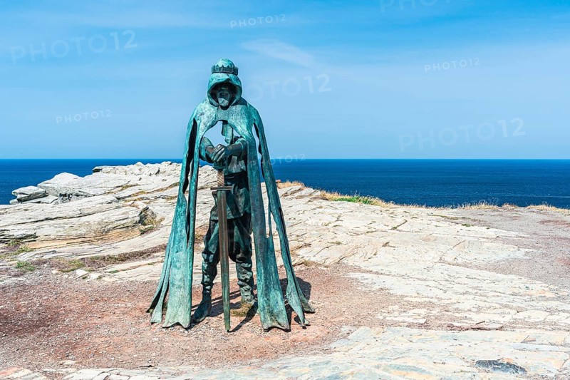 Gallos Statue on Cliff, Tintagel Castle