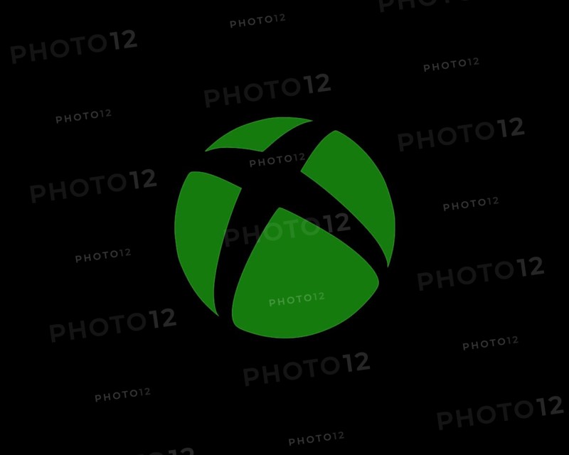Xbox app, rotated logo