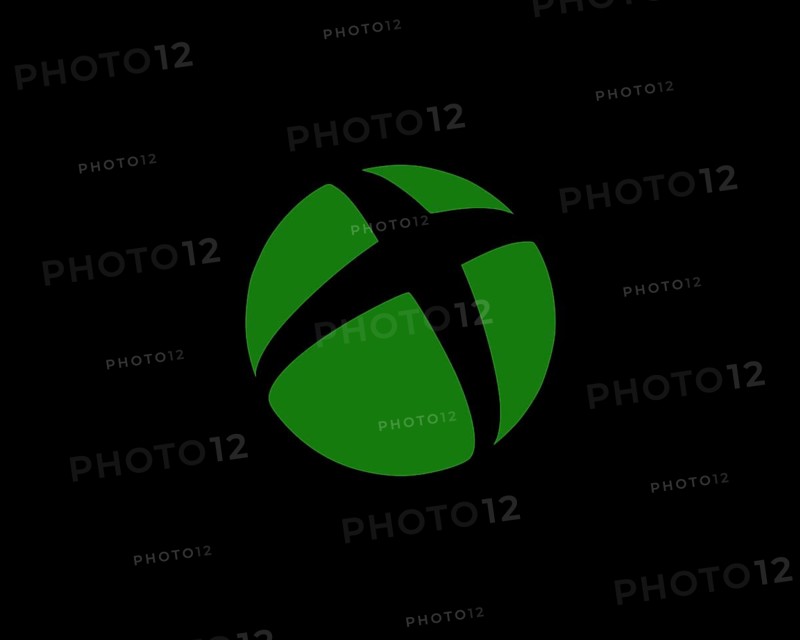 Xbox app, rotated logo