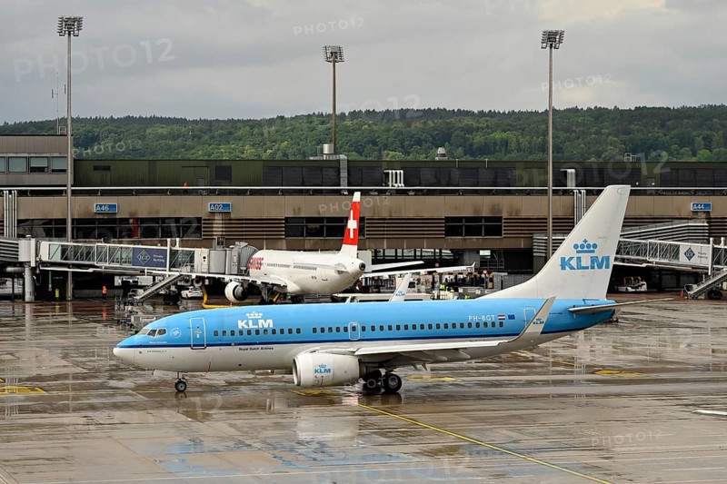 Aircraft KLM Royal Dutch Airlines, Boeing 737-700