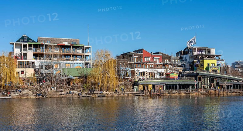 Holzmarkt beach bar at Jannowitzbruecke, Holzmarktstrasse