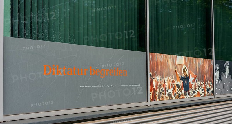 Window front, Federal Archives for the Stasi Files