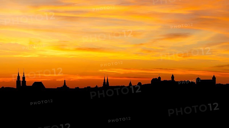 Skyline, luminous