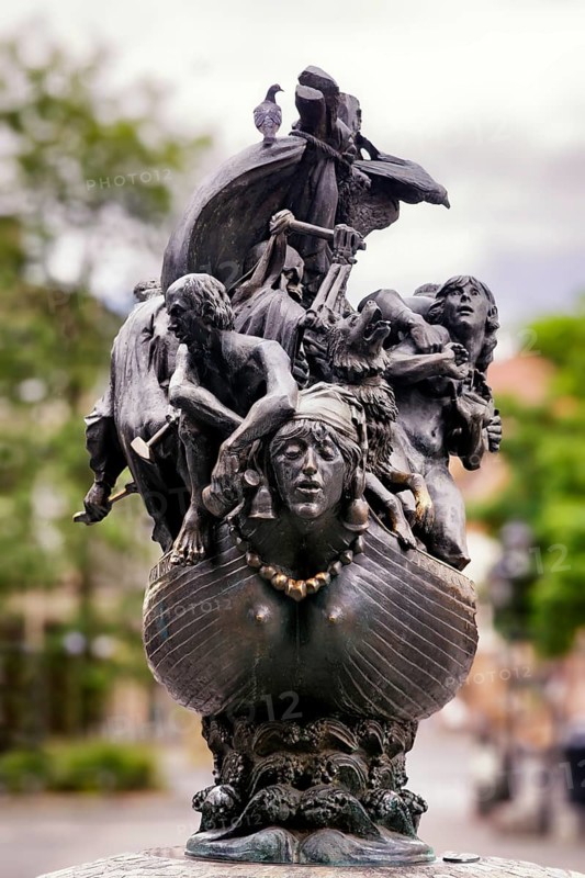 Fool's Ship, 1988 dry-installed fountain sculpture by Juergen Weber