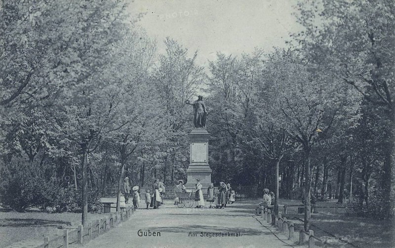 Guben, at the Victory Monument