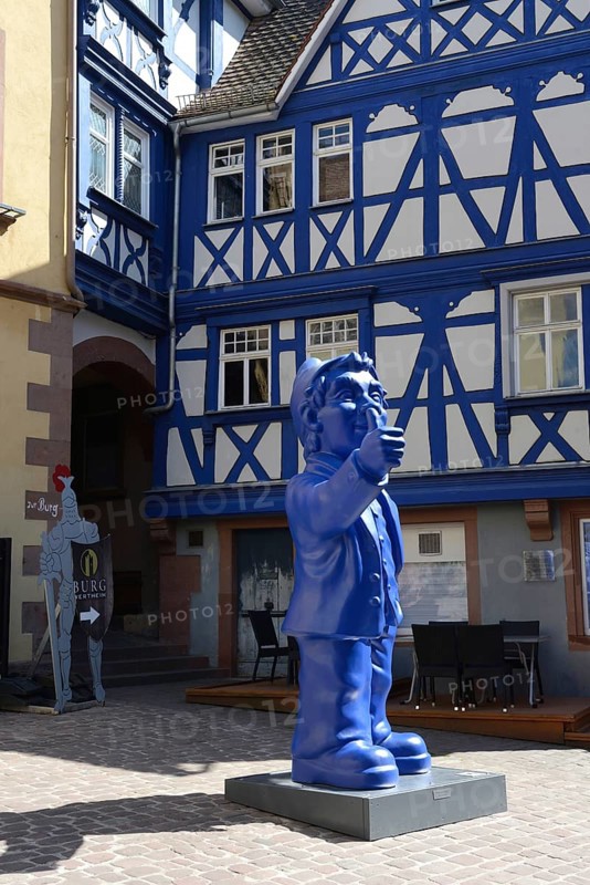 Wertheim 'Optimist', sculpture by Ottmar Hoerl 2022