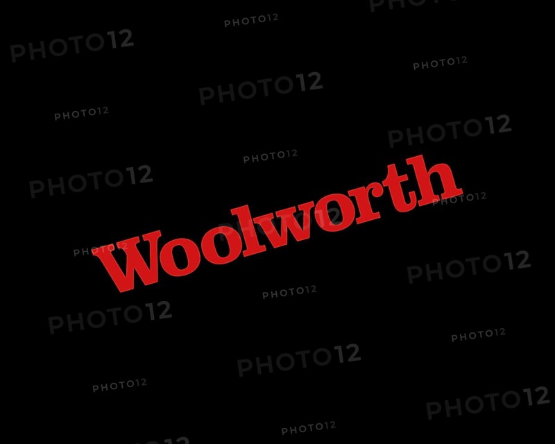 F. W. Woolworth Company, gedrehtes Logo