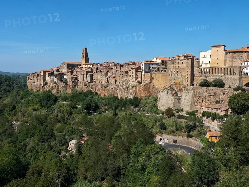 The houses of the old town of Pitigliano are built of tuff, Pitigliano