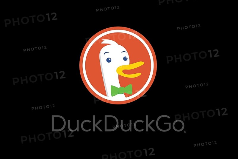 DuckDuckGo, Logo
