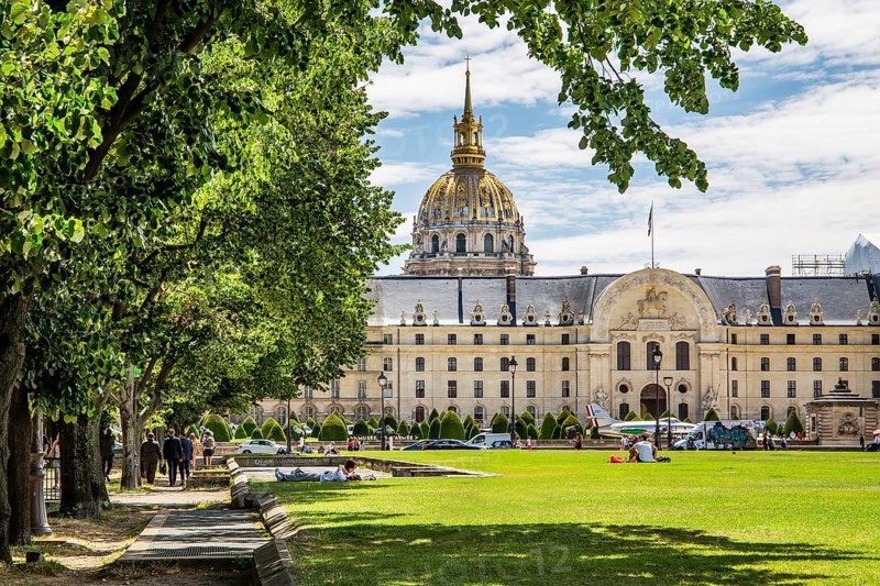 Musee de lArmee with the dome of the Invalides Cathedral, Paris