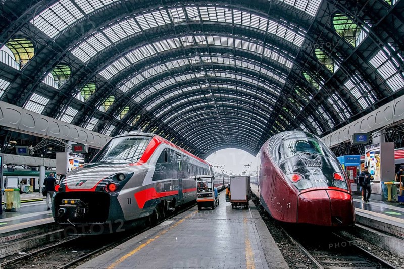 Central Station, Statione Centrale with high-speed train