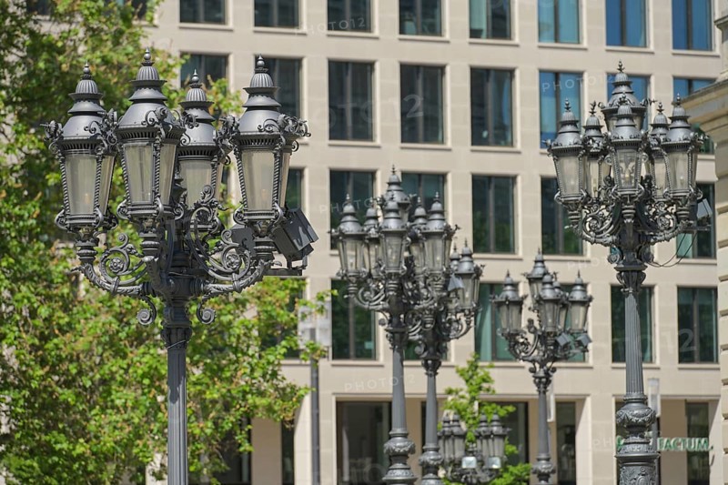 Street lamp, Opernplatz