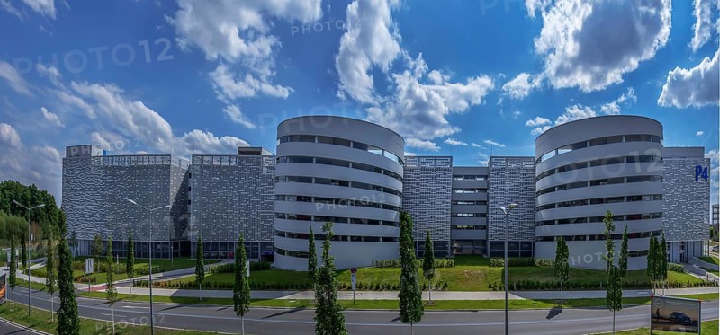 Modern multi-storey car park at the airport, Nuremberg