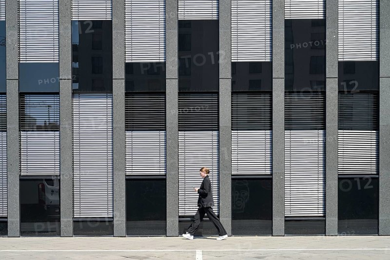 Modern architecture, Venetian blinds