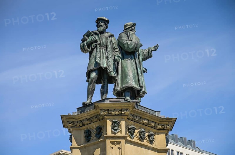 Johannes Gutenberg Monument, Rossmarkt