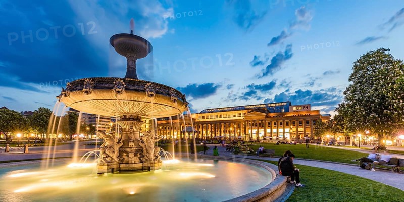 Fountain on Schlossplatz in front of the Koenigsbau, Stuttgart