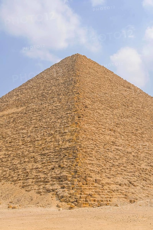 Bent pyramid of Snofru, Dahshur