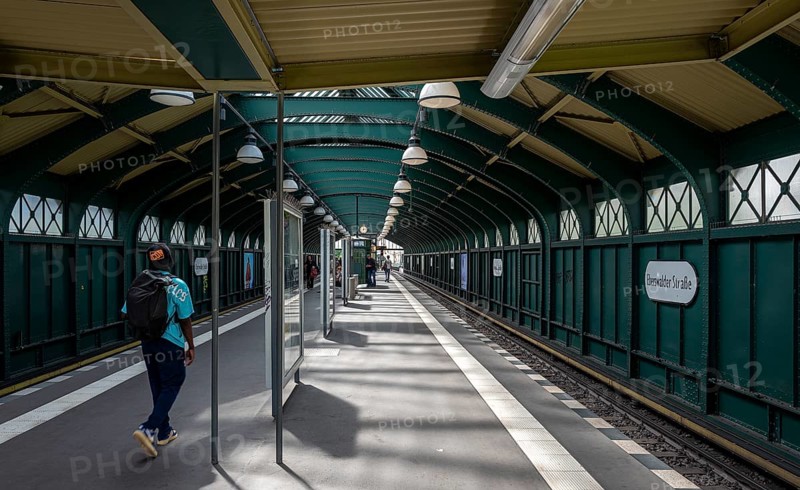 Eberswalder Strasse underground station, Hochbahn