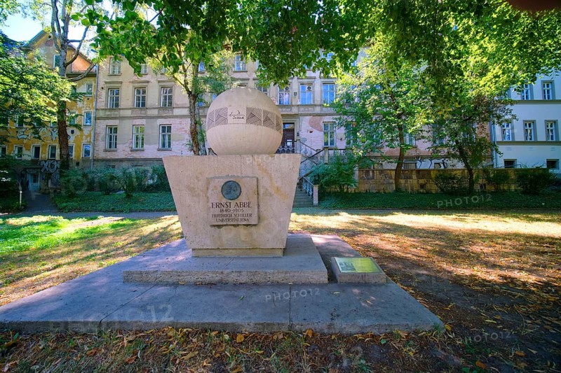 Ernst Abbe Monument