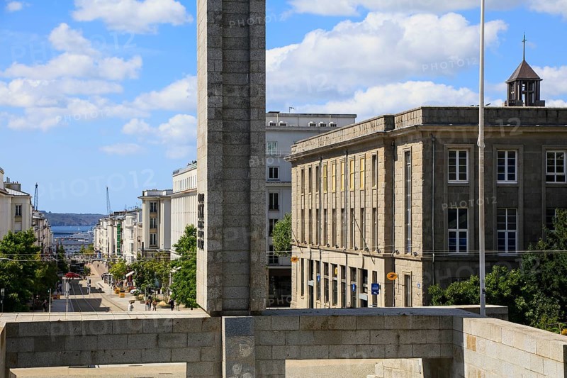 Square Jean-Baptiste Mathon with obelisk and pedestrian area Rue de Siam