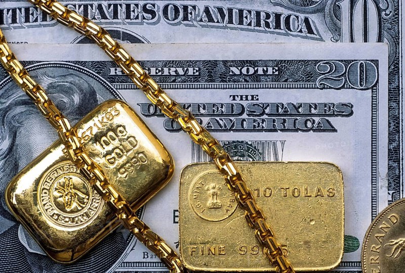 Gold coin