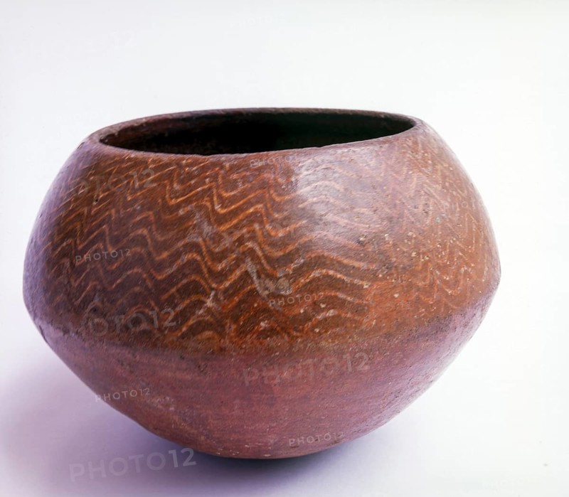 Terracotta pot sangam age 3rd B. c