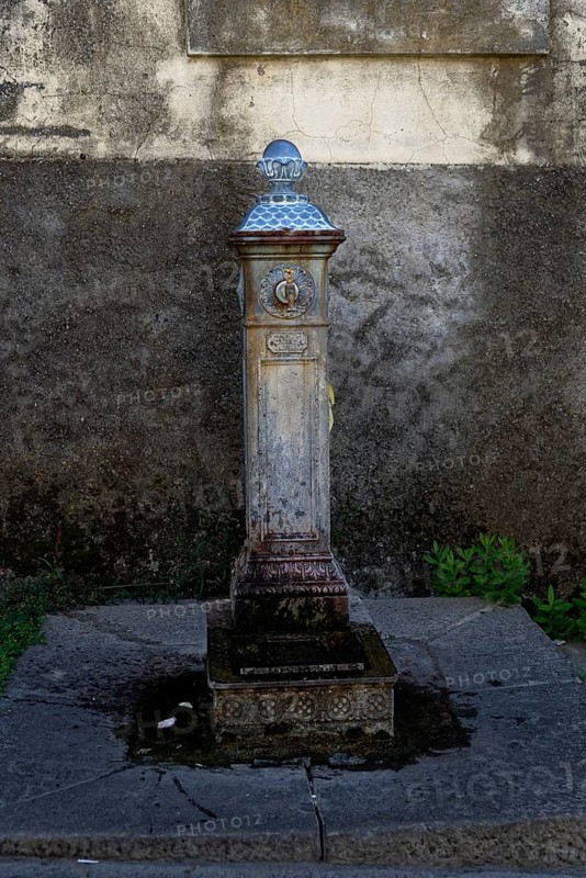 Drinking water fountain