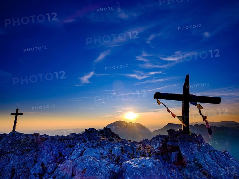 Summit crosses of the Kleiner Watzmann at sunrise