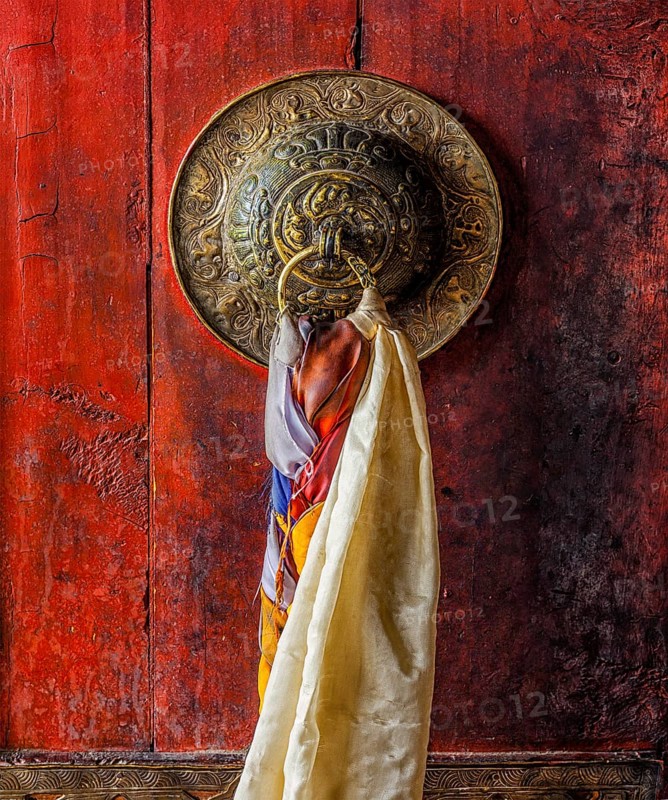 Door handle of gates of Thiksey gompa