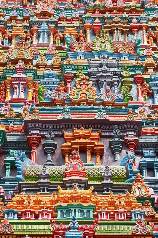 Sculptures on Hindu temple gopura