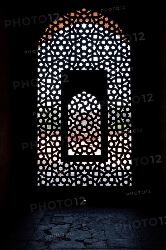 Marble carved screen window at Humayun's Tomb