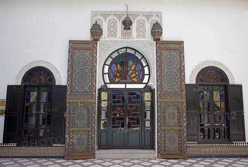 Traditional gate at Riad Maison Bleue