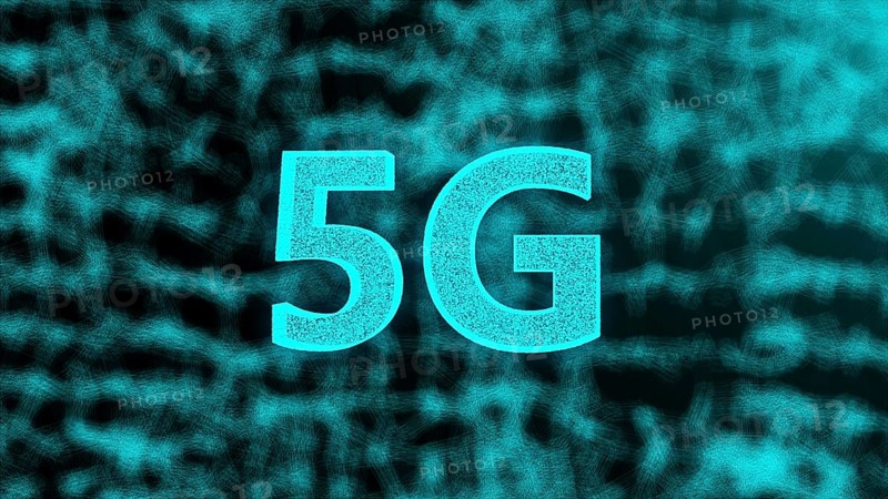 Creative glowing 5G backdrop