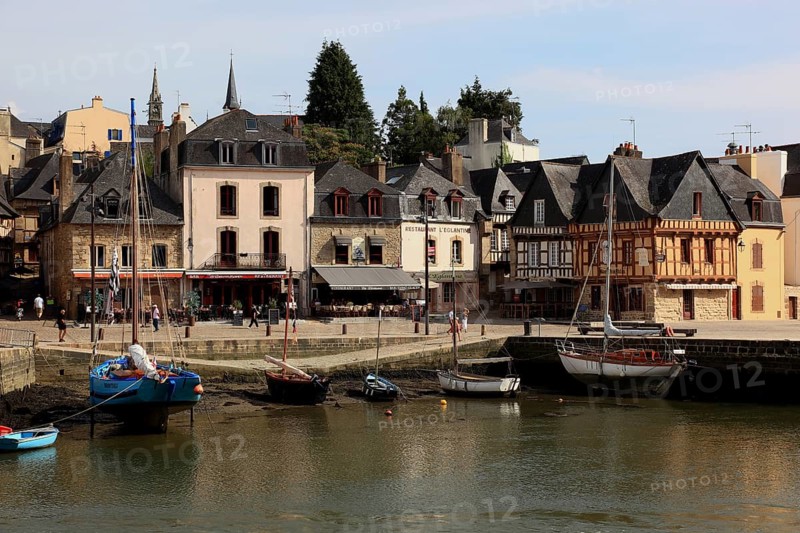 Auray