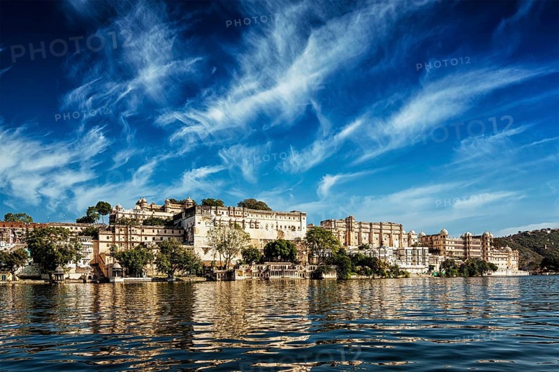 City Palace view from the lake. Udaipur