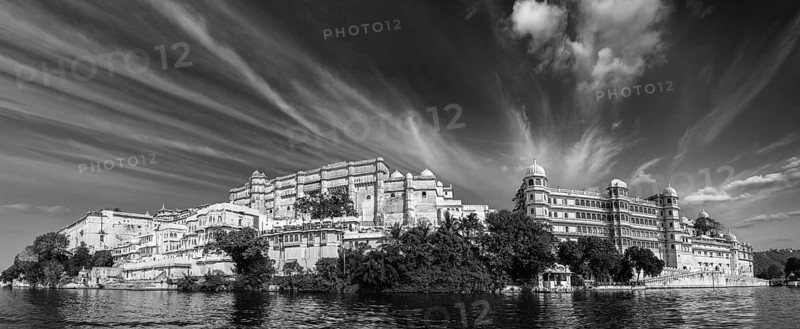 India luxury tourism concept background