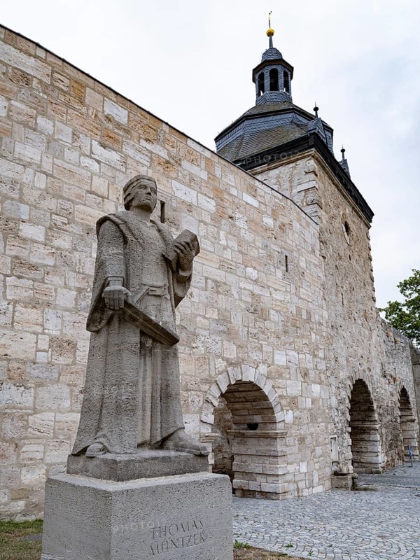 Monument to the theologian and reformist Thomas Muentzer