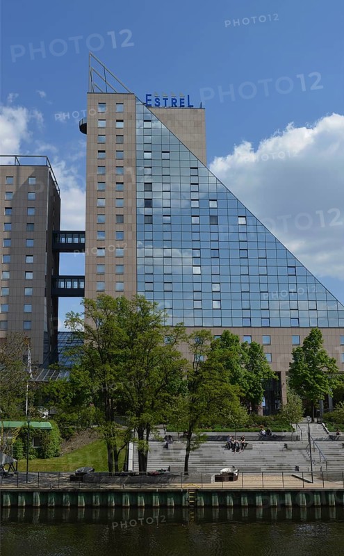 Estrel Hotel