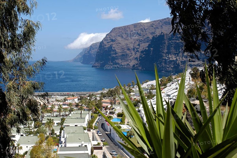Los Gigantes