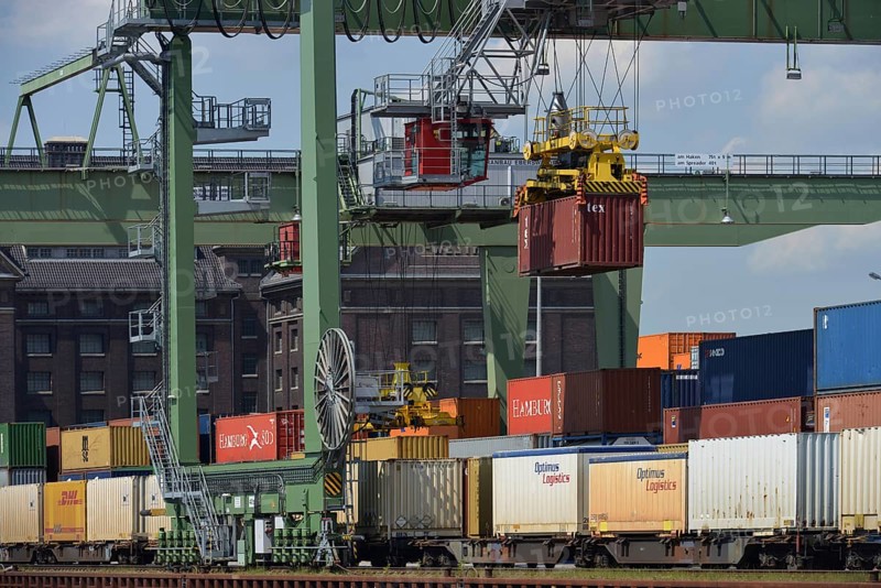 Container crane