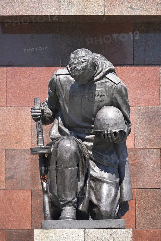 Mourning Soldier