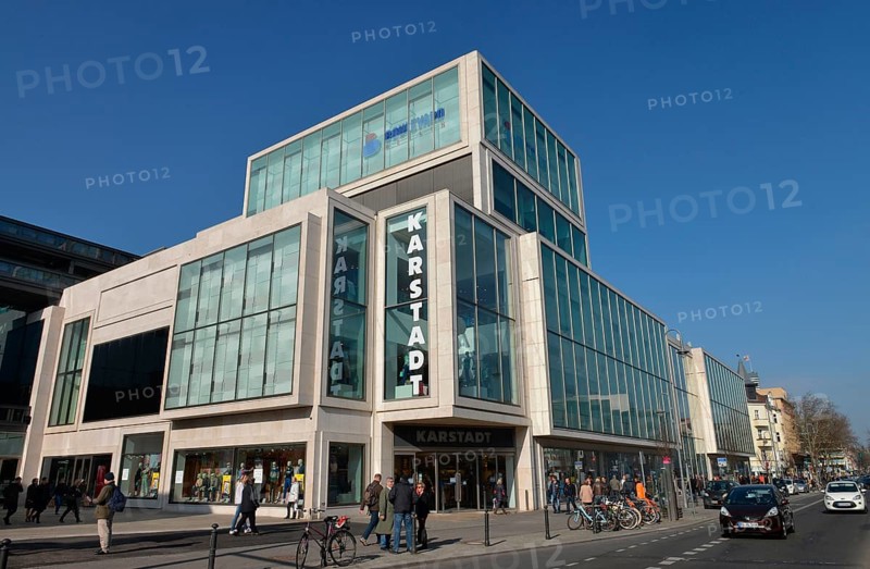 Karstadt shop
