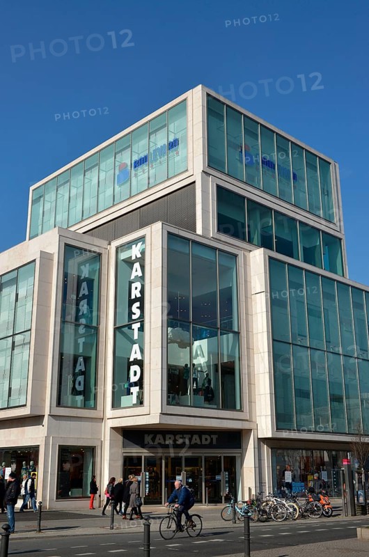 Karstadt shop