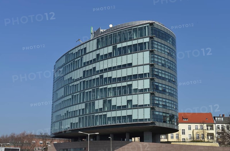 Office building at Halensee