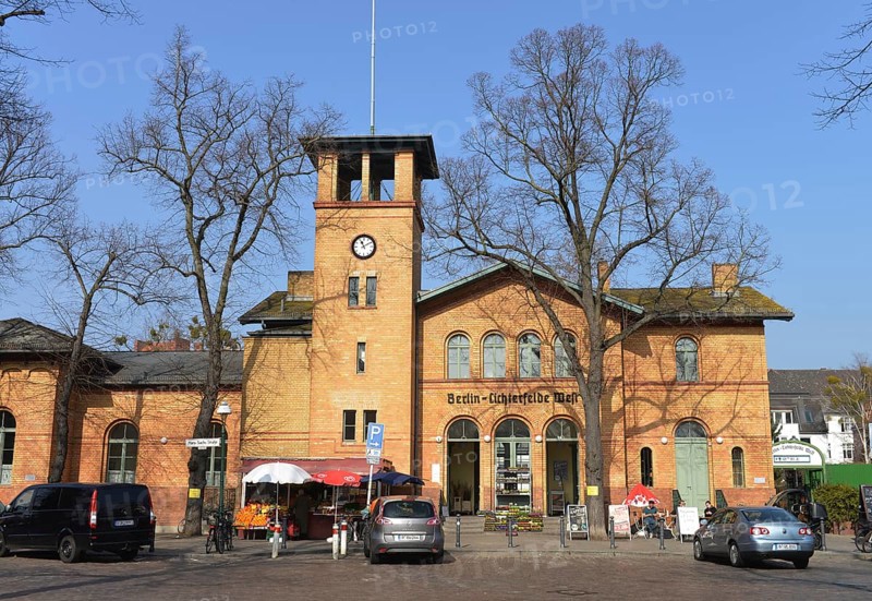 Lichterfelde-West railway station