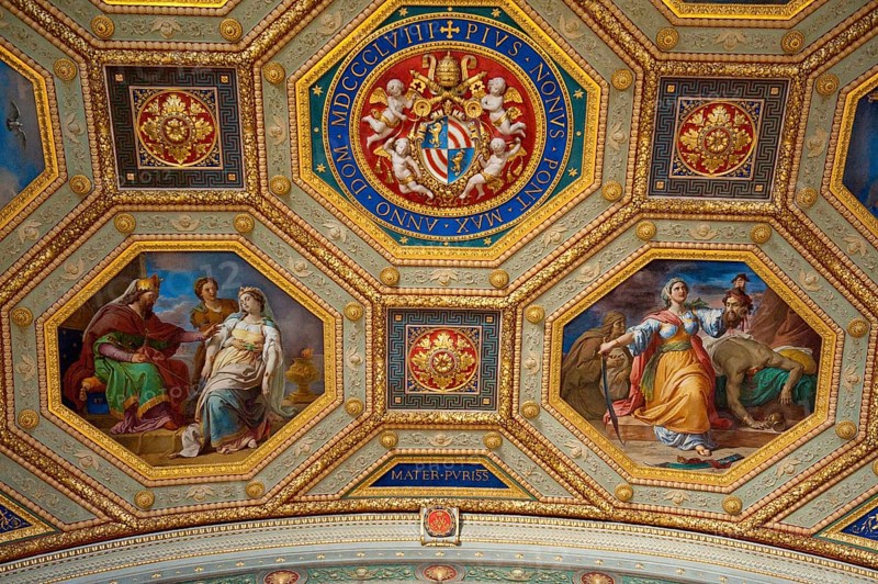 Ceiling painting with coat of arms of Pope Pius IX