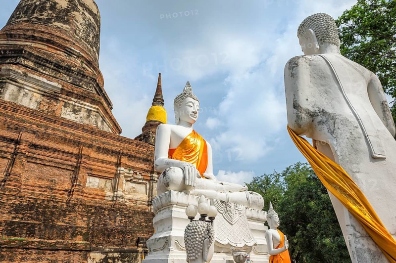 Buddha statues in front of the stupa at Wat Yai Chai Mongkhon