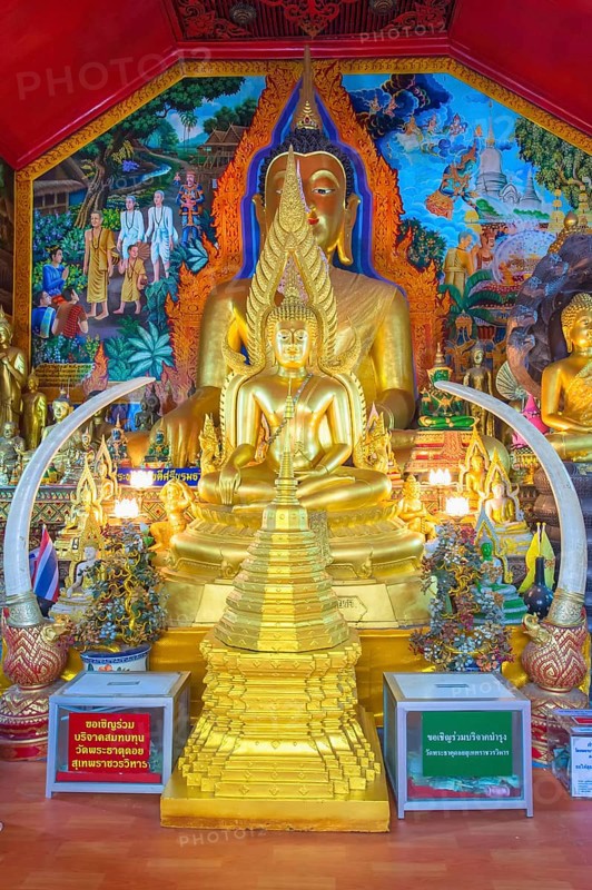 Buddha statue