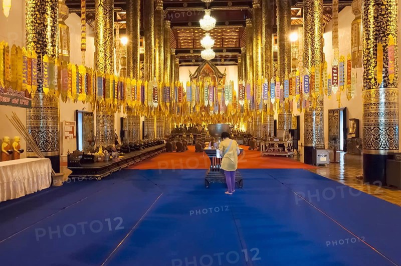 Wat Chedi Luang Buddhist Temple