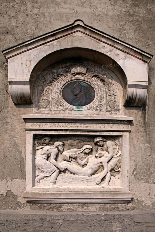 Memorial plaque for Empress Victoria